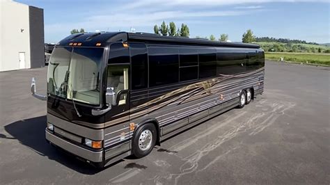 prevost pre owned.